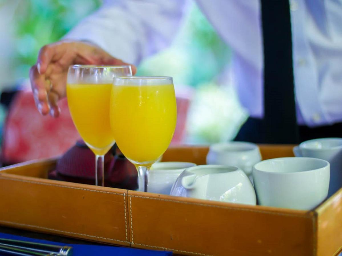 Airport Hotel Entebbe Dış mekan fotoğraf